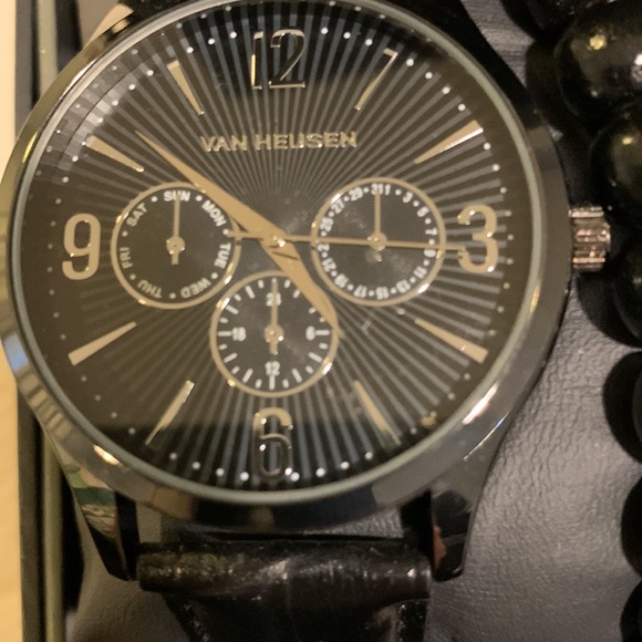 Watch with bracelets Vanheusen - Picture 3 of 6